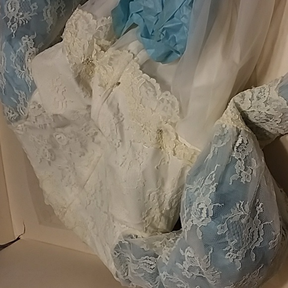 Vintage 40s/50s lace wedding dress Handmade? - Picture 9 of 17